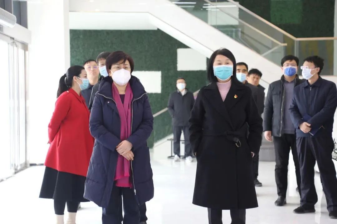 河南省科技廳黨組書(shū)記、廳長(cháng)陳向平銀金達調研